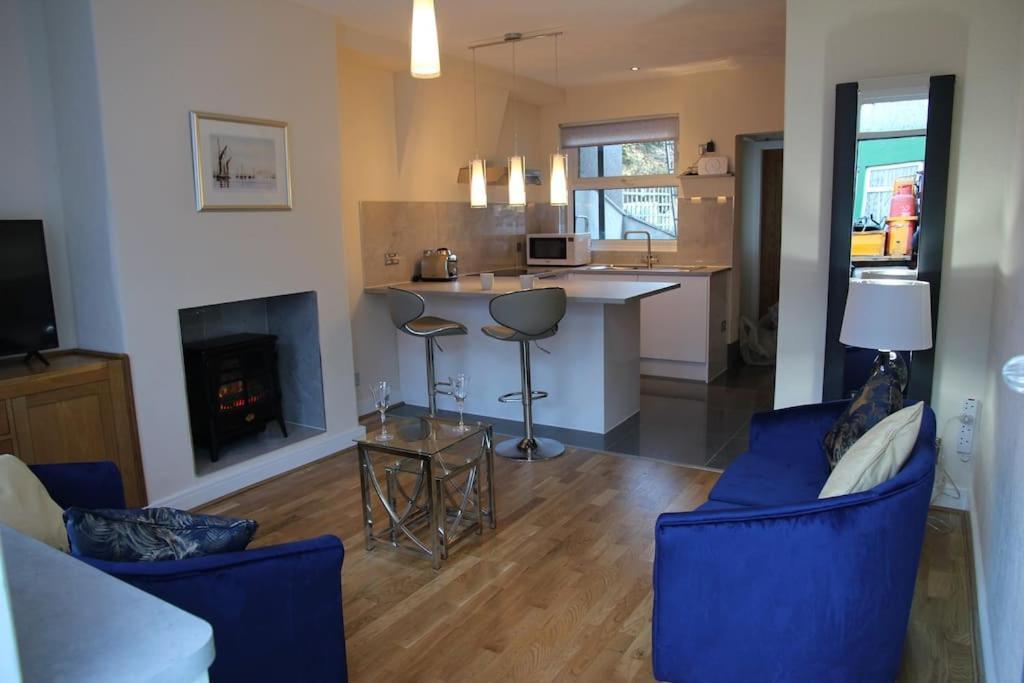 Charming Mid Terrace Cottage Conwy Dış mekan fotoğraf